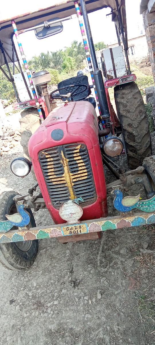 tractor vesvanu se
