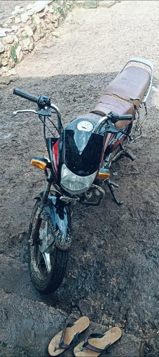 ગાડી વેચવાની છે