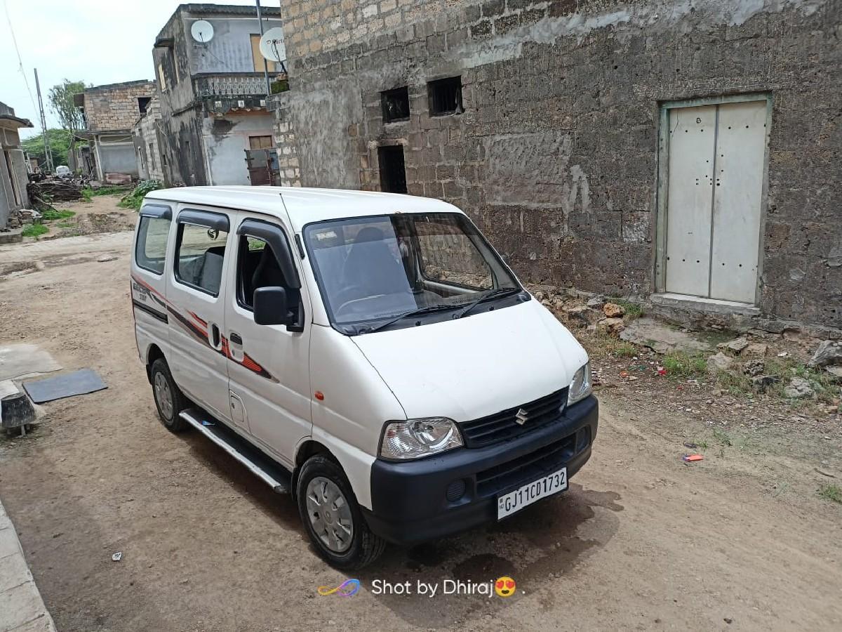 🚐EECO 5 SEATER AC 🚗