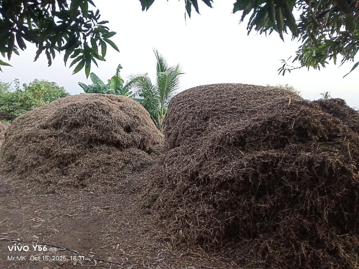 મગફળી નો પાલો વેચવાનો સે