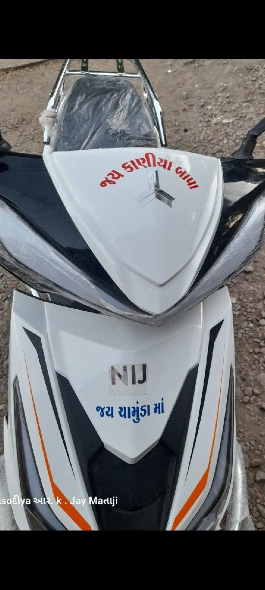 થંબનેલ 3