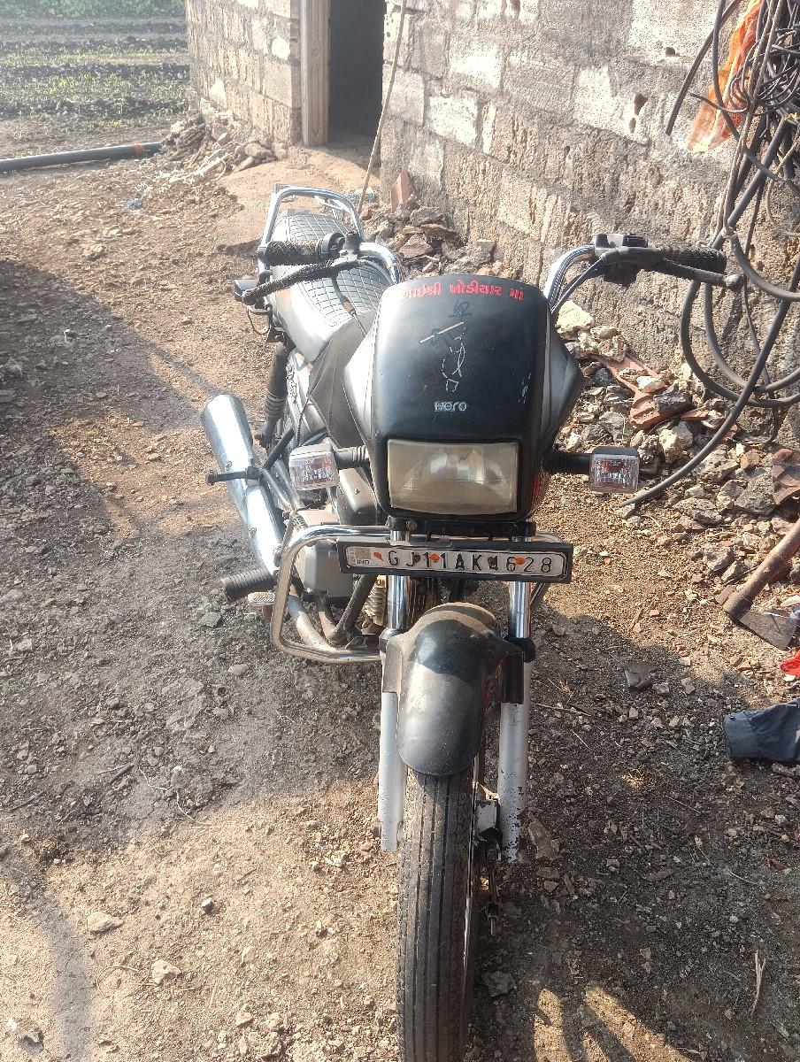 વેંચવા નું છે બાઇક