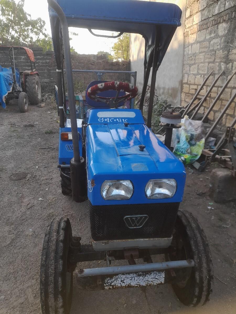 મીની ટ્રેક્ટર વેચવા નું છે