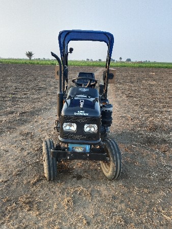 મિની ટ્રેક્ટર વેચવાનુ છે