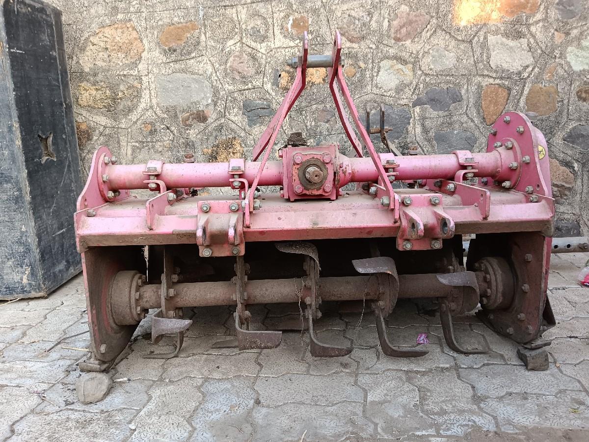 વેચવાનુ શે ટેકટર આખો ચટ