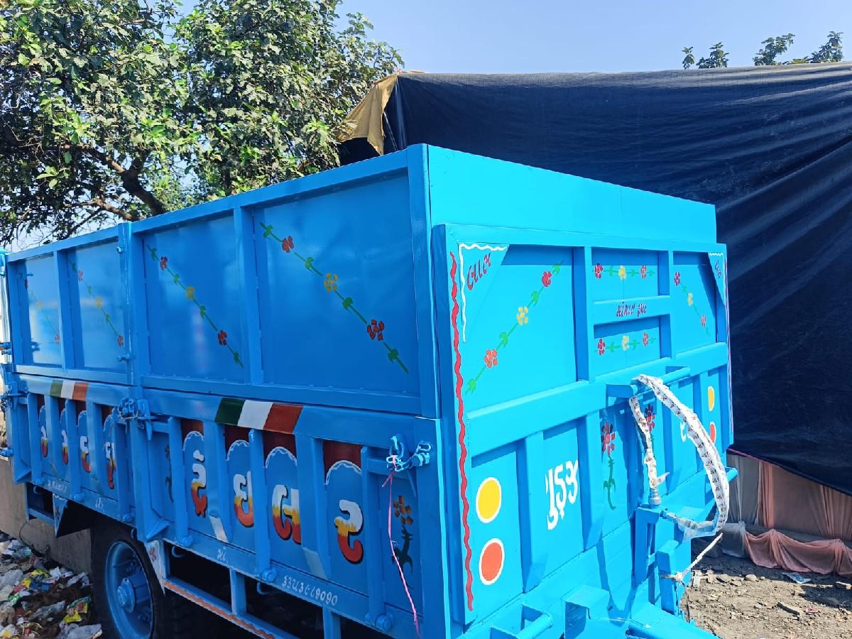 નવી ટોલી બનાવીને વેચી