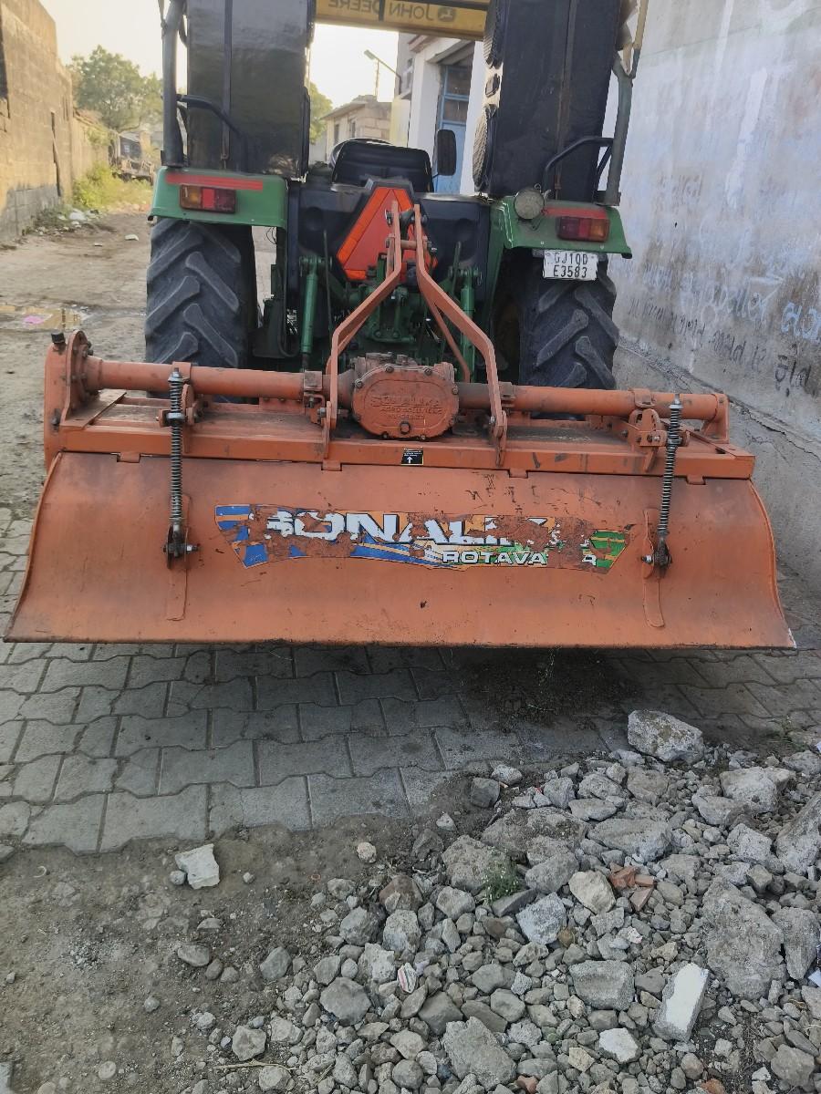 વેચવાનું છે