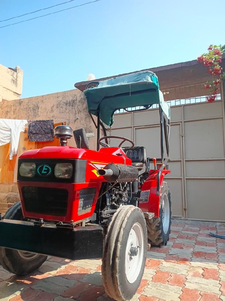 વેચવાનું છે