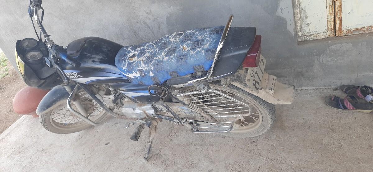 ગાડી  વેચવા  ની છે