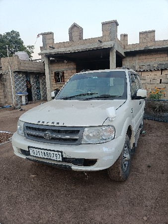 ગાડી વેચવાની છે