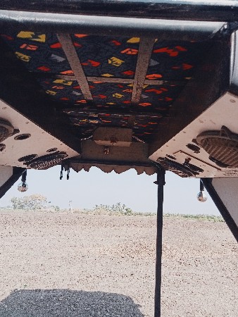 mini tektrni sadli vechavanise