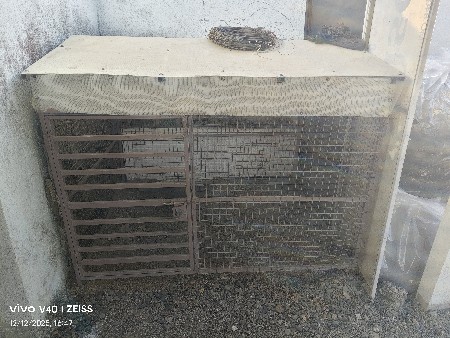 પીંજરું વેચવા નું છે