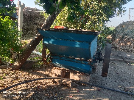 थंबनेल 2