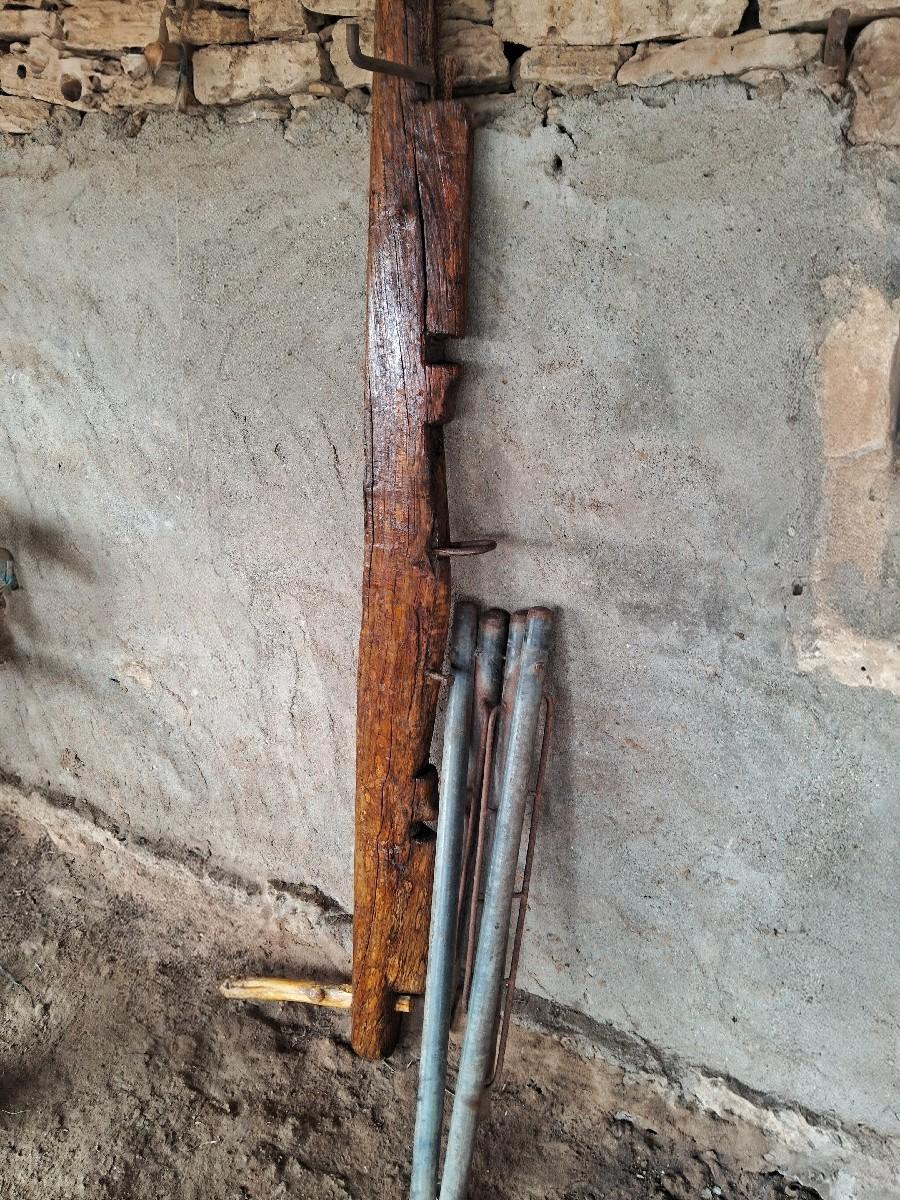 બળદ ગાડા ની ધુહરી અને વાકયા