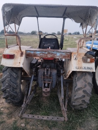 વેચવા‌નુ છે