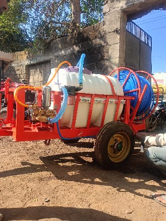 દવા છાંટવાના સ્પ્રે પંપ