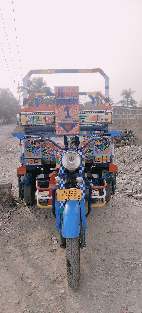 थंबनेल 3