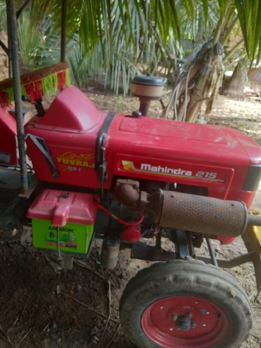 યુવરાજ ટ્રેક્ટર વેચવાનું છે