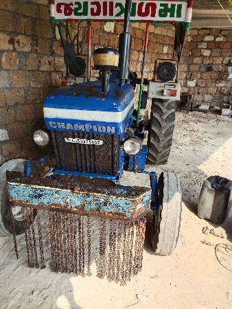 ડેક્ટર વેચવાનું છે