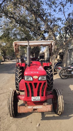 tractor