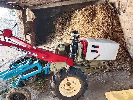 ટ્રેક્ટર વેસવાનું છે