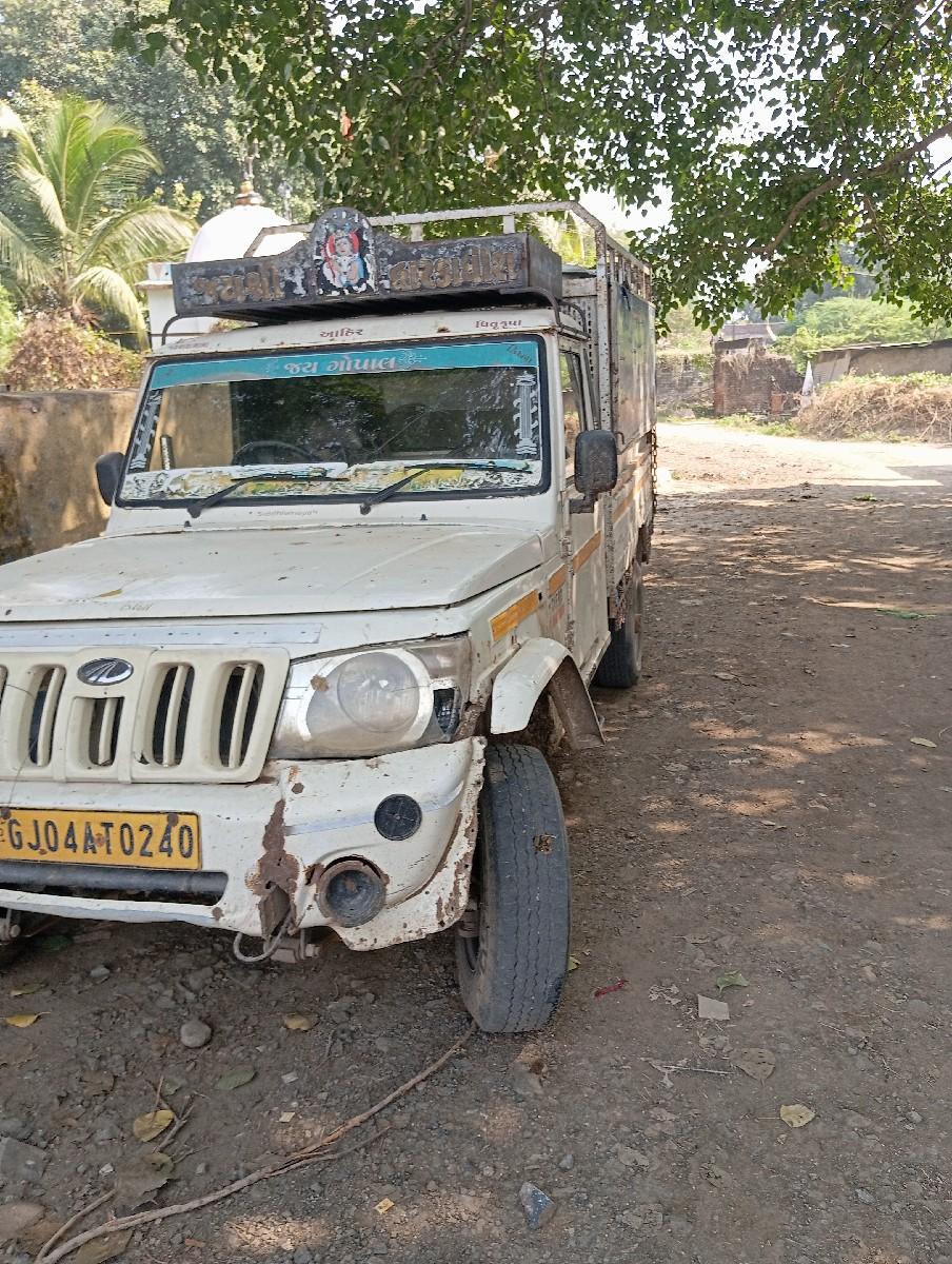 બોલેરો  પિકપ વેશવા નો  છે