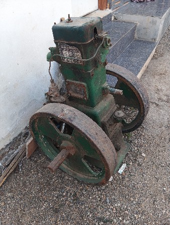 थंबनेल 2