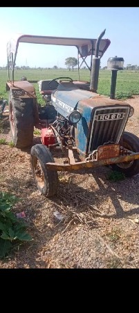 ટ્રેક્ટર ભંગાર