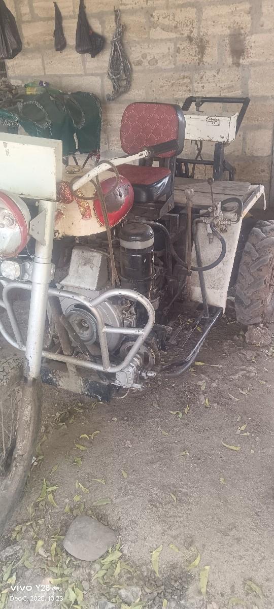 थंबनेल 2