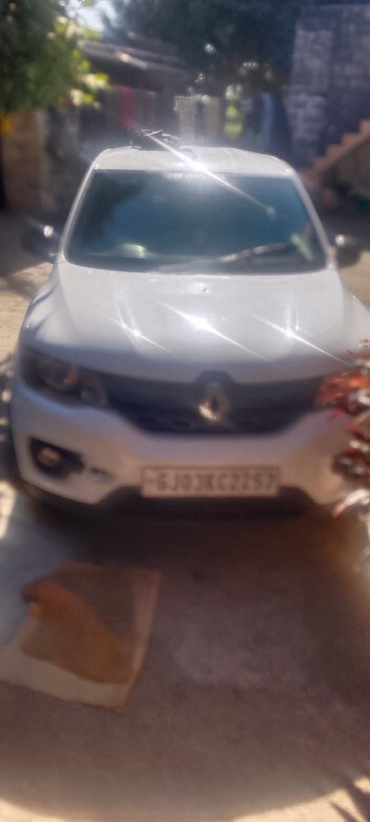 kwid.      પેટ્રોલ સીએનજી