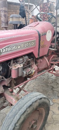 ટ્રેક્ટર વેચવાનો છે