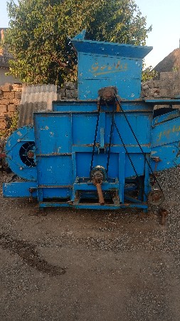 થ્રેસર અને સકેડી