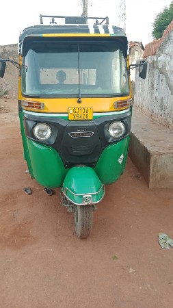 cng રિકશા