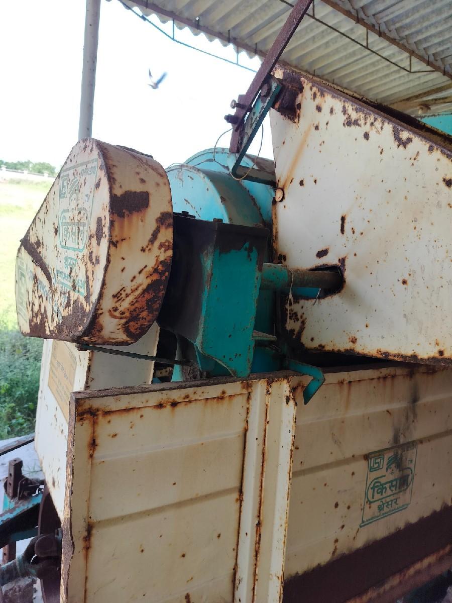 थंबनेल 2