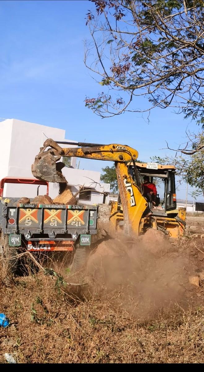 થંબનેલ 3