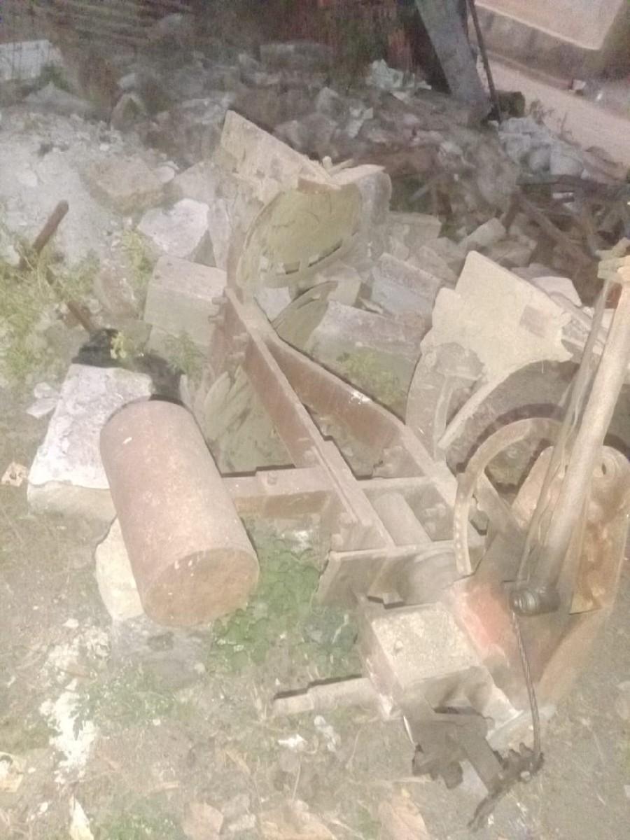 થંબનેલ 2