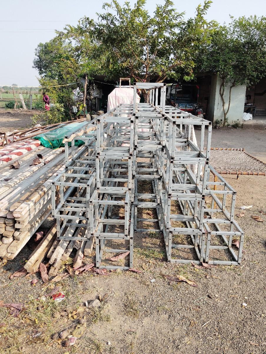 પીલોર વેચવા ના છે