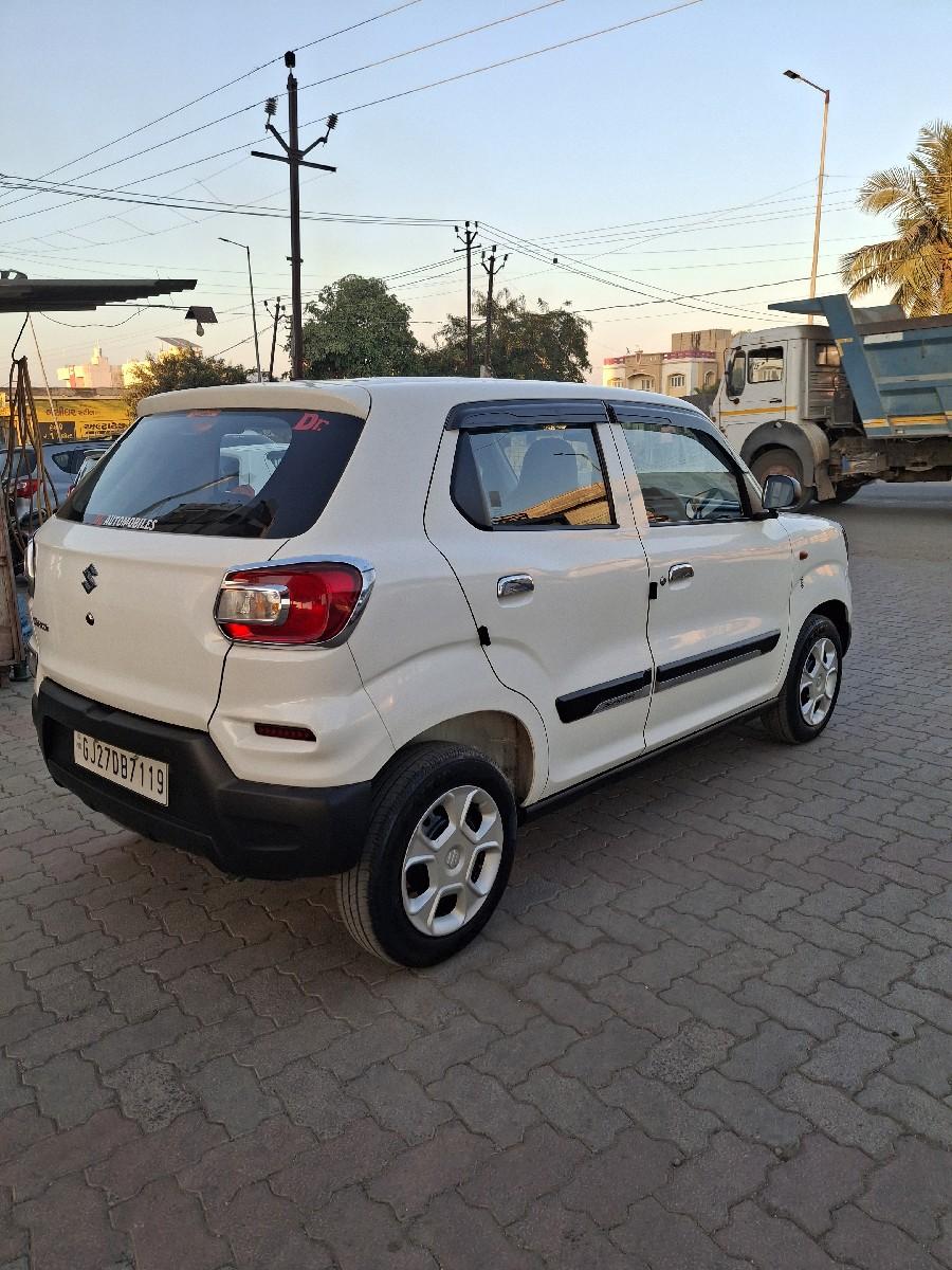 थंबनेल 4