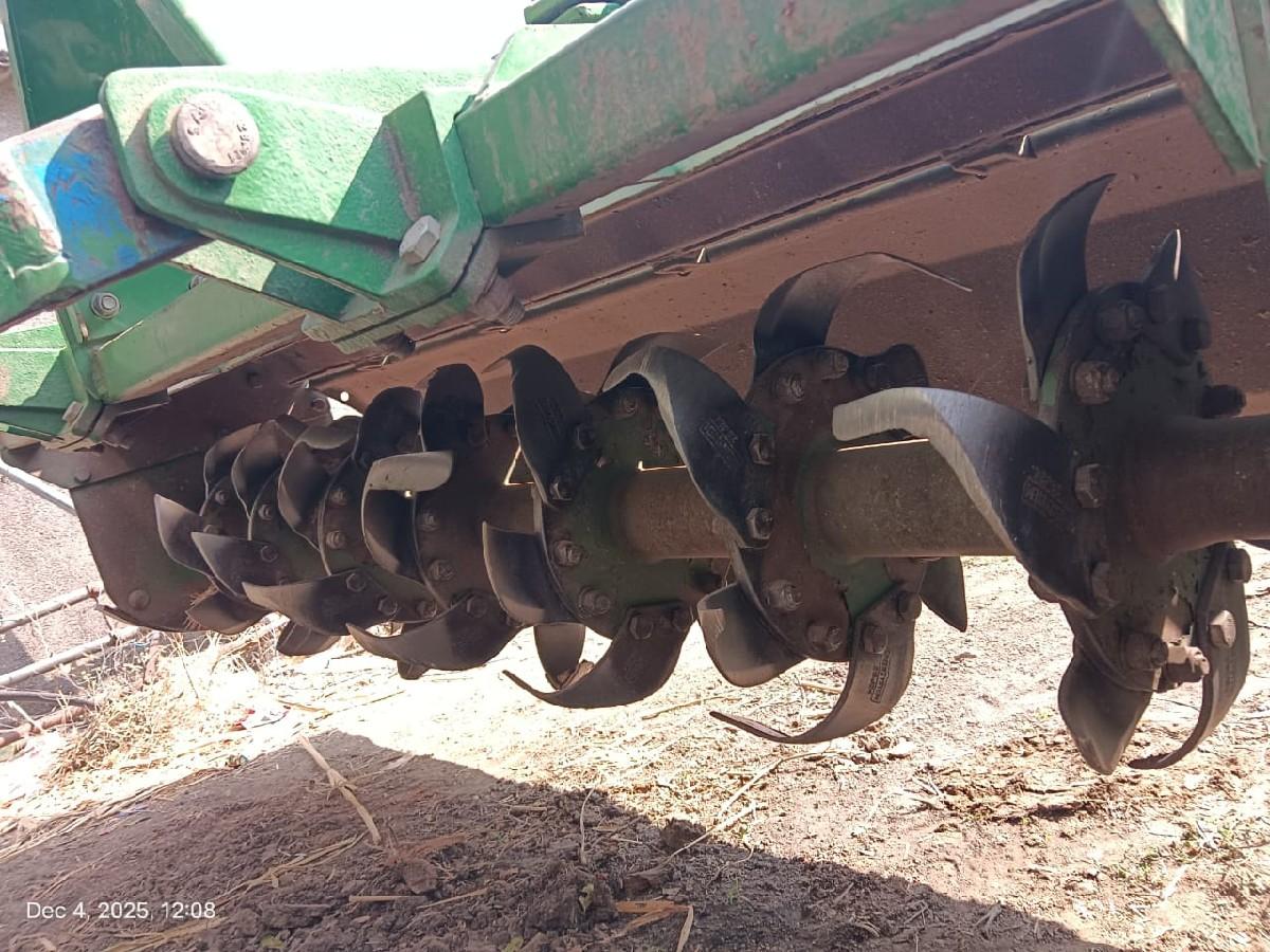 थंबनेल 2