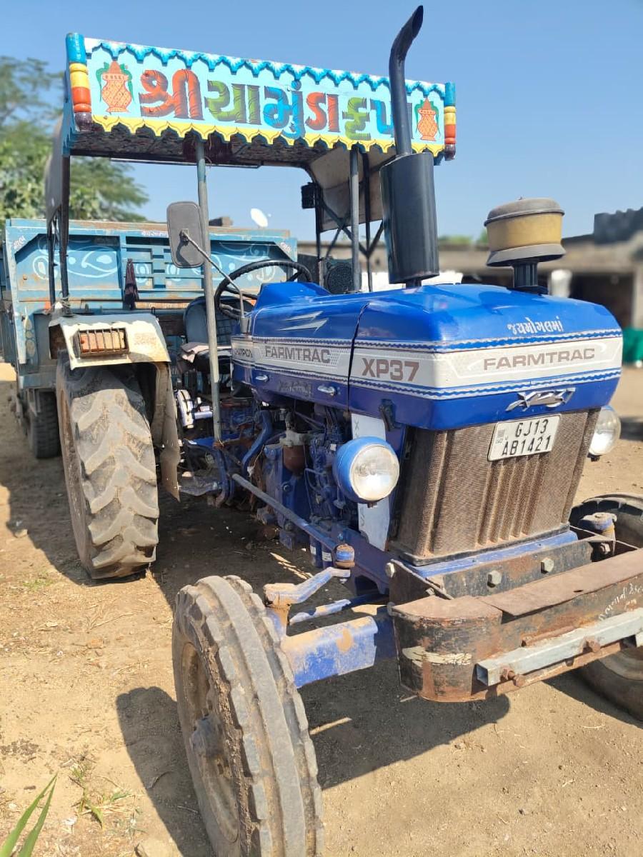 ટ્રેક્ટર વેશવાનું છે