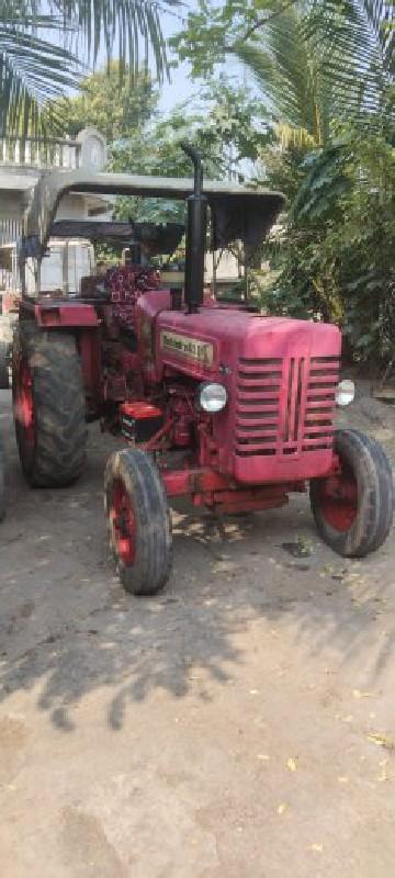 ટ્રેક્ટર વેચવાનું છે