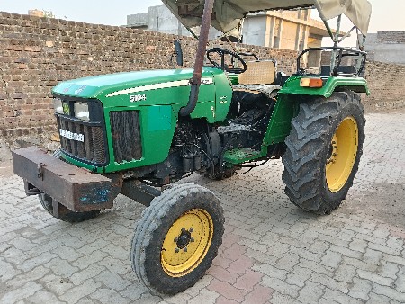 John Deere 5104 black body