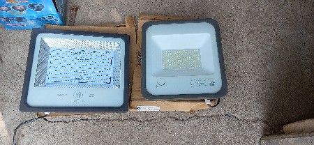 લાઇટ ડેકોરેશન  વેચવાનુ છે