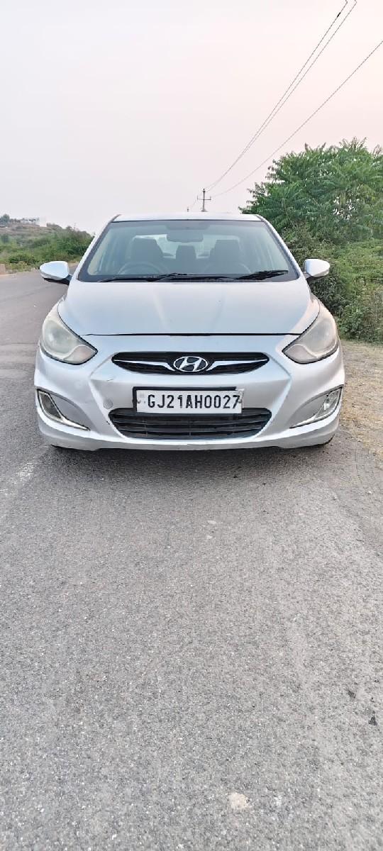 વેચવાની છે