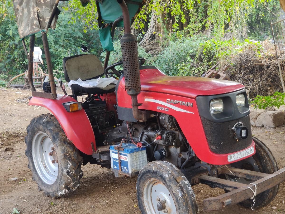 tractor vechvanu