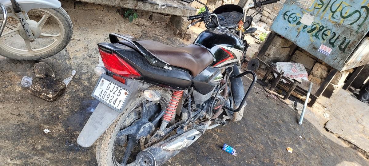 થંબનેલ 3