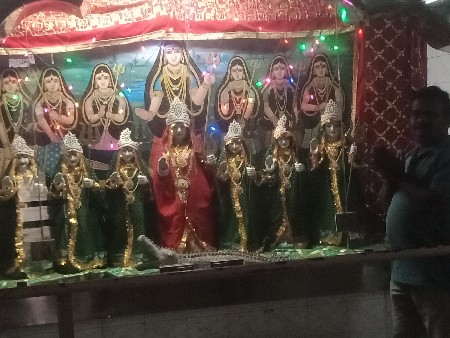 મોટર કાઢવાની ગોળી વેચવાની છે