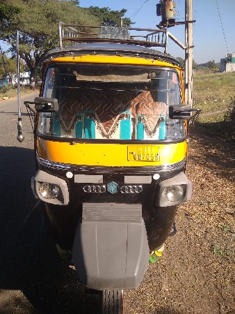 રીક્ષા વેચવાની છે