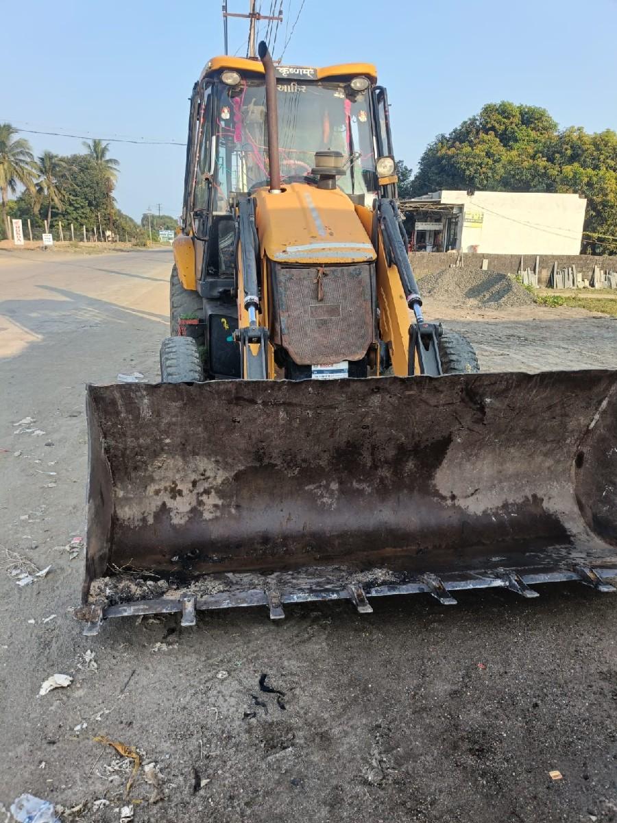 थंबनेल 3