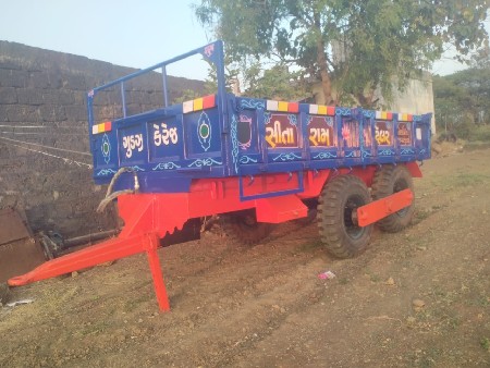 જય સીતારામ નું ફોરવીલ ટેલર વેચવાનો